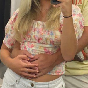 ASTR floral crop top